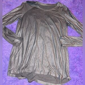 Lululemon Gray Shimmer Long Sleeve Pullover Women's Top Round Neck Size 8